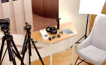 FOTO: Žiaci z Michalovies sa učia v triedach budúcnosti