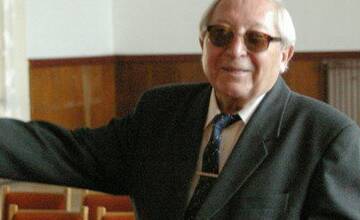 FOTO: Do večnosti odišiel rodák z Čerhova profesor Július Galgan