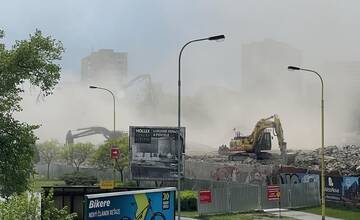 FOTO: Búracie práce v areáli bývalých Východoslovenských tlačiarní