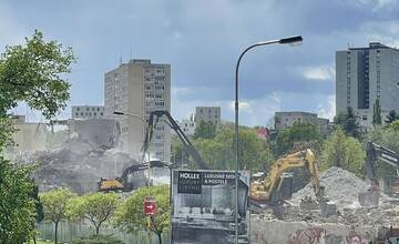 FOTO: Búracie práce v areáli bývalých Východoslovenských tlačiarní