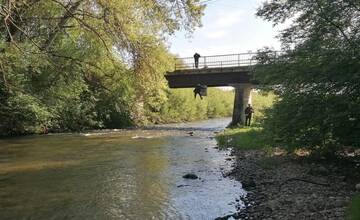 FOTO: Príprava na novú splavovaciu sezónu na Prielome Hornádu
