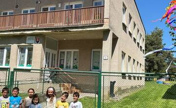 FOTO: Máje zdobia obce a mestá v celom Košickom kraji