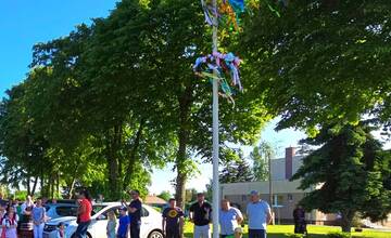 FOTO: Máje zdobia obce a mestá v celom Košickom kraji