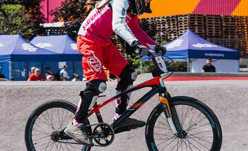 FOTO: Košičania majú nový pumptrack. Otestovali ho profesionálni jazdci