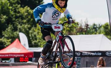 FOTO: Košičania majú nový pumptrack. Otestovali ho profesionálni jazdci