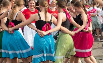 FOTO: Tancovanie karičky na Hlavnej ulici v Košiciach