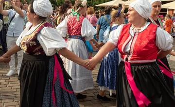 FOTO: Tancovanie karičky na Hlavnej ulici v Košiciach