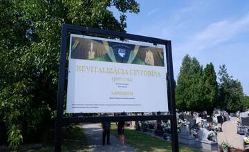 FOTO: V Trebišove sprístupnili nový urnový háj a lapidárium