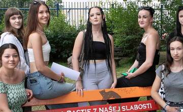 FOTO: Historický park v košickej nemocnici skrásnel 