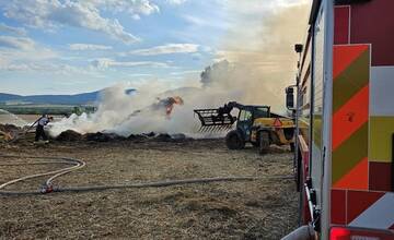 FOTO: Požiar poľa Čerhov