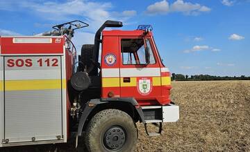 FOTO: Požiar poľa Čerhov