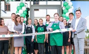 FOTO: Novootvorená kavireň Starbucks v Košiciach