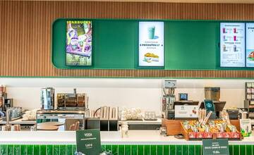 FOTO: Novootvorená kavireň Starbucks v Košiciach