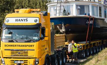 FOTO: Výletná loď Labe sa dostala do cieľa. Prebádajte na jej palube Zemplínsku Šíravu