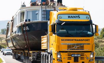 FOTO: Výletná loď Labe sa dostala do cieľa. Prebádajte na jej palube Zemplínsku Šíravu