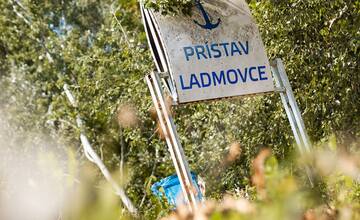 FOTO: Výletná loď Labe sa dostala do cieľa. Prebádajte na jej palube Zemplínsku Šíravu