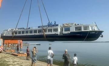 FOTO: Výletná loď Labe sa dostala do cieľa. Prebádajte na jej palube Zemplínsku Šíravu