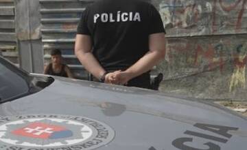 FOTO: V osade napadla žena 23 - ročného Kristiána sekerou 