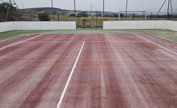 FOTO: Mestská časť Košice - Krásna zrekonštruovala multifunkčné ihrisko