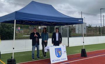 FOTO: Mestská časť Košice - Krásna zrekonštruovala multifunkčné ihrisko