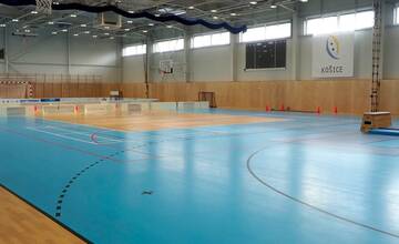 FOTO: Nová športová hala v Ťahanovciach teší mladých športovcov