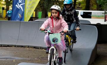 FOTO: Takto vyzerá novy pumptrack na Aničke. Trúfnete si?