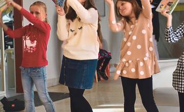 FOTO: Listy od detí z rôznych kútov Slovenska potešili košických seniorov