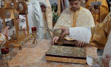 Gréckokatolícki veriaci premenili starú tepláreň na chrám