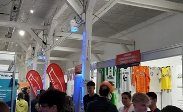 Na veľtrh vzdelávania prichádzajú veľké skupiny záujemcov