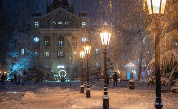 FOTO: Košice sa pod snehovou prikrývkou menia na rozprávku