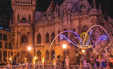 FOTO: Košice sa pod snehovou prikrývkou menia na rozprávku