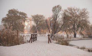 FOTO: Košice sa pod snehovou prikrývkou menia na rozprávku