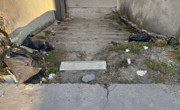 FOTO: Nebezpečné schody na Juhu