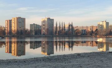 FOTO: Takto vyzerali zimné februárové dni na Jazere, počasie prialo otužilcom aj fanúšikom jari