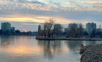FOTO: Takto vyzerali zimné februárové dni na Jazere, počasie prialo otužilcom aj fanúšikom jari
