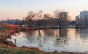 FOTO: Takto vyzerali zimné februárové dni na Jazere, počasie prialo otužilcom aj fanúšikom jari