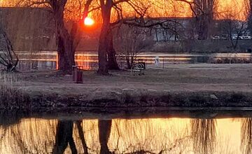 FOTO: Takto vyzerali zimné februárové dni na Jazere, počasie prialo otužilcom aj fanúšikom jari