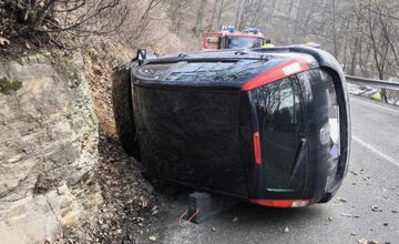 FOTO: Nehoda pri kameňolome smerom do Družstevnej pri Hornáde
