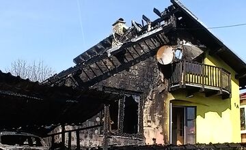 FOTO: Požiar rodinného domu v Margecanoch