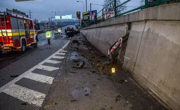 FOTO: Nehoda na Palackého ulici v Košiciach, vodič bol opitý