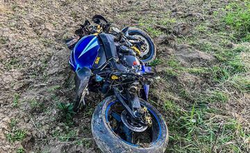 FOTO: Krajskí policajti zasahovali v piatok pri viacerých nehodách motorkárov