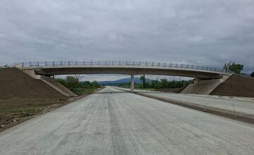 FOTO: Nové mosty nad budúcou R2 v okolí Košíc