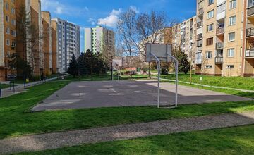 FOTO: Nový dych pre zanedbaný vnútroblok v Ťahanovciach? Návrhy už majú svoje vizualizácie