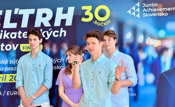 Študenti z košického gymnázia vymysleli inovatívny produkt - odstraňovač krvi