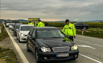 FOTO: Policajné kontroly vodičov v okolí Košíc