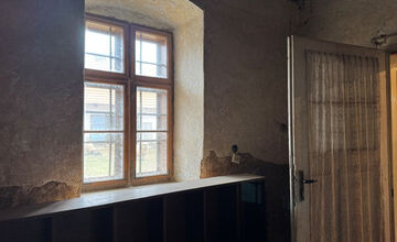 Timravin rodný dom je v žalostnom stave, šperkárka opäť využíva svoju tvorbu na dobrú vec