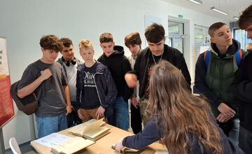 FOTO: UPJŠ pripravila pre stredoškolákov zaujímavé podujatie o Šafárikovi