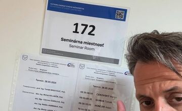 FOTO: Marián Čekovský úspešne ukončil štúdium na TUKE