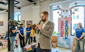 V Košiciach otvorili unikátnu Knižnicu hračiek