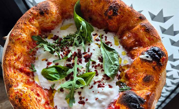 Tomáša k výrobe neapolskej pizze priviedla nehoda